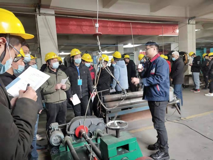 热烈欢迎河南工业大学师生到我司参观学习！