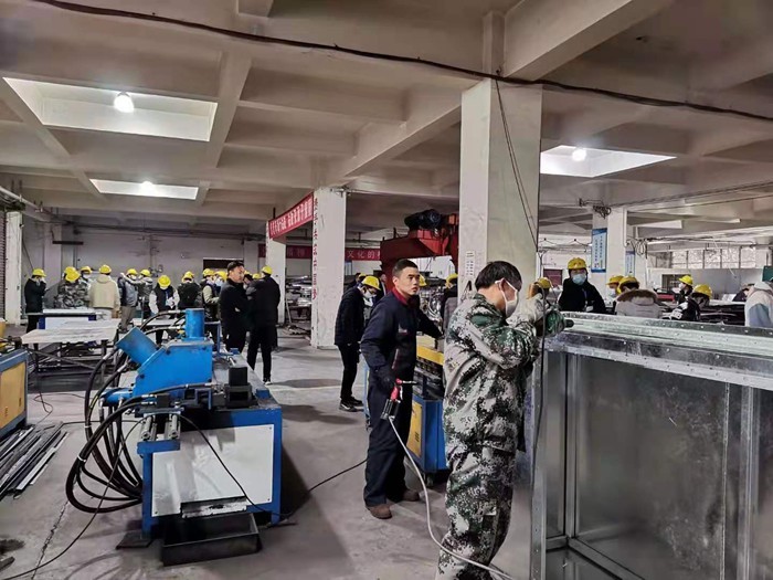 热烈欢迎河南工业大学师生到我司参观学习！