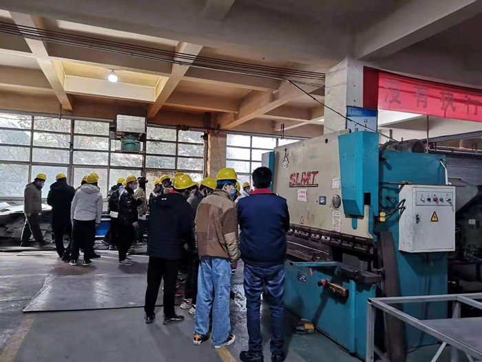 热烈欢迎河南工业大学师生到我司参观学习！